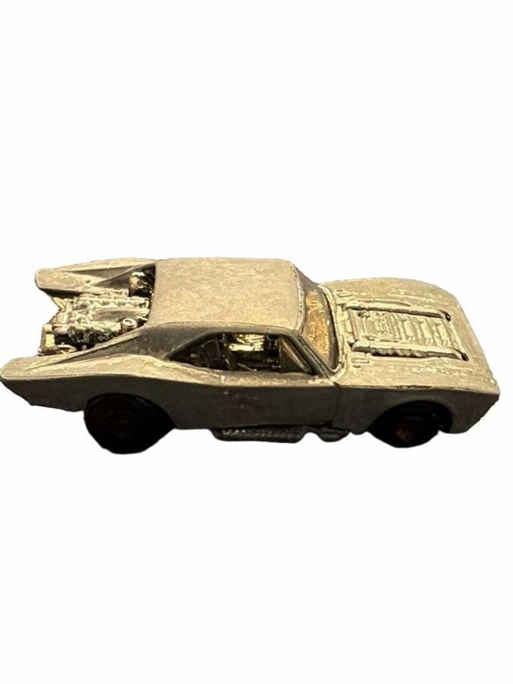 Hot Wheels Batman - TV Series Batmobile - 1:64 Scale Die-Cast Model (FYF61)